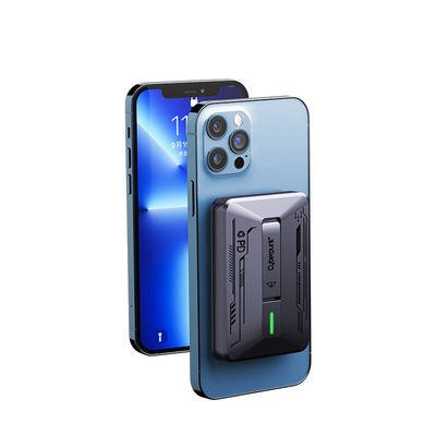 Czarny magnetyczny ładowarka bezprzewodowa 142g z mocą 5W / 7,5W